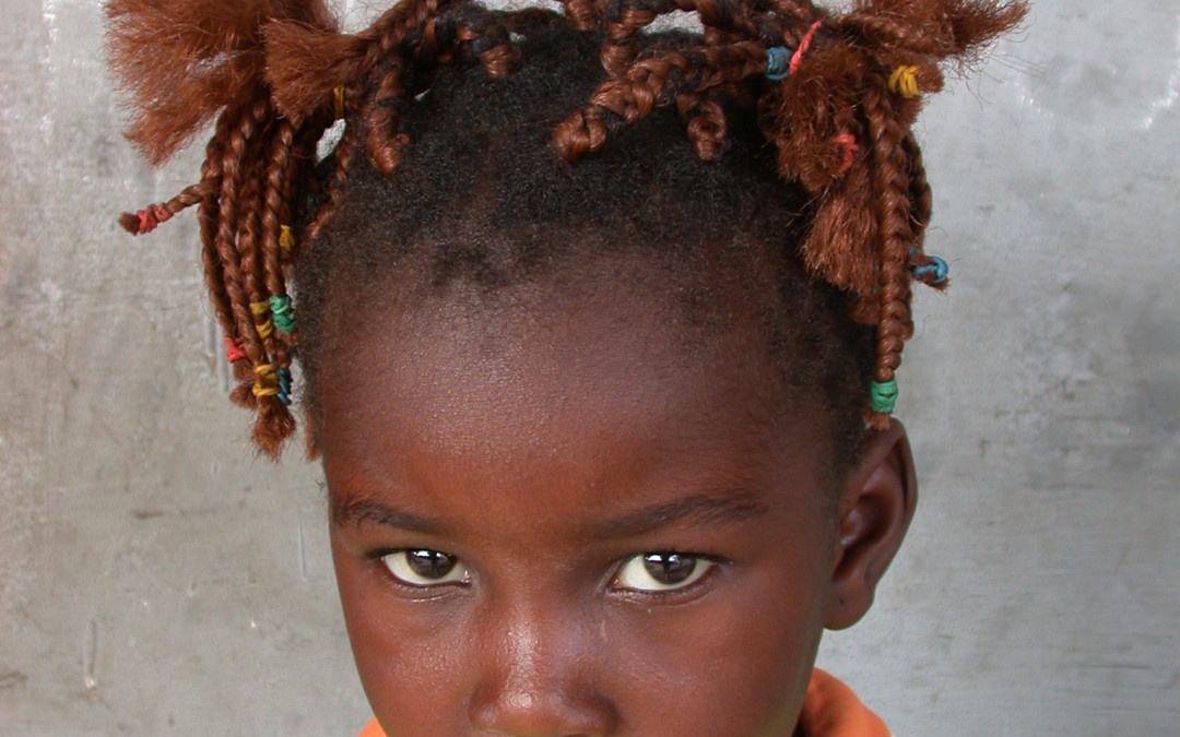 Congo Brazzaville, antenna hairdress, 2005