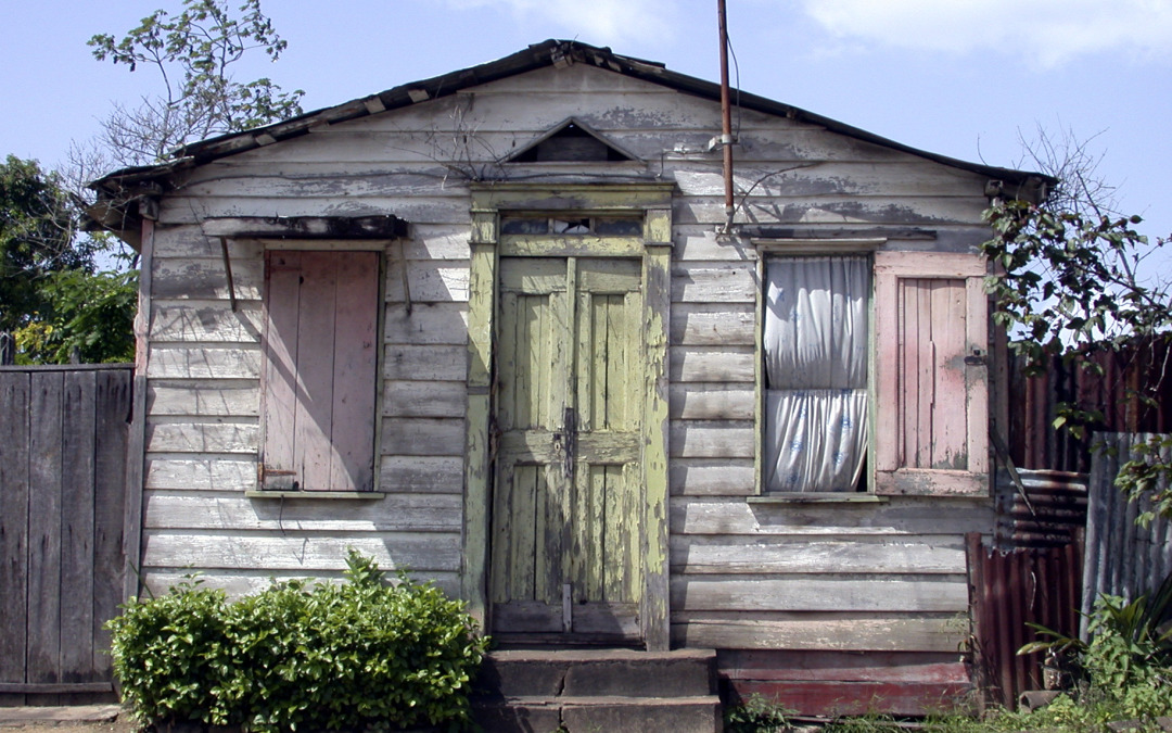 Suriname, 2002